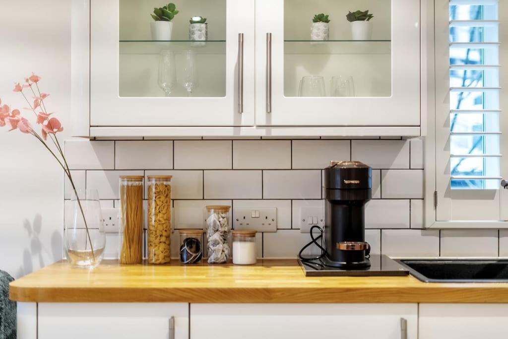 Appartamento Stylish Contemporary 1 Bed Flat Near London Bridge Esterno foto