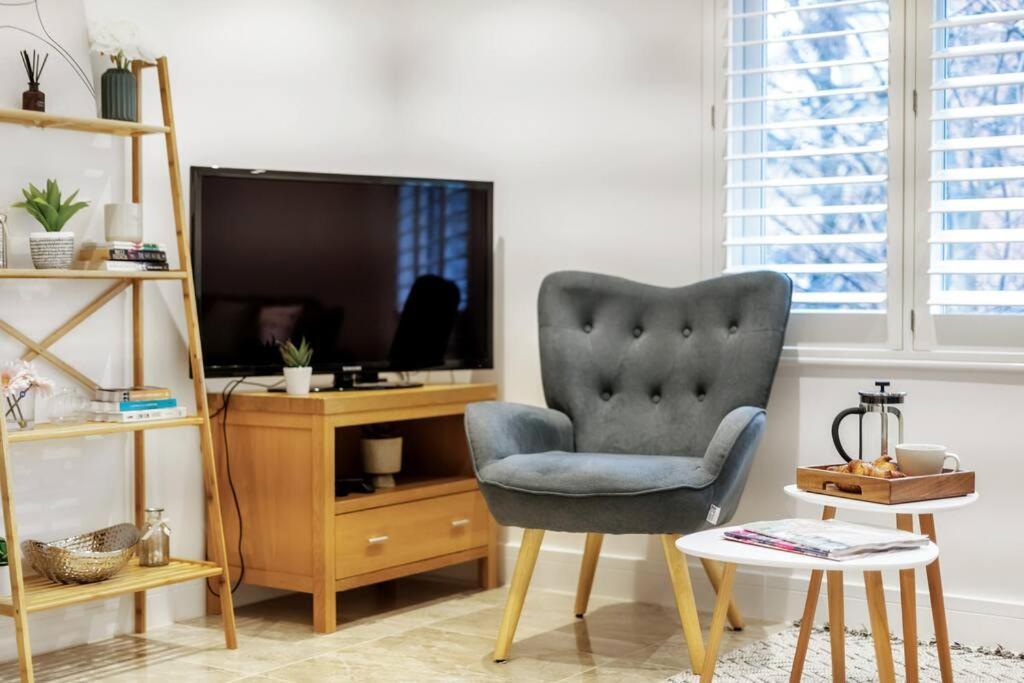 Appartamento Stylish Contemporary 1 Bed Flat Near London Bridge Esterno foto